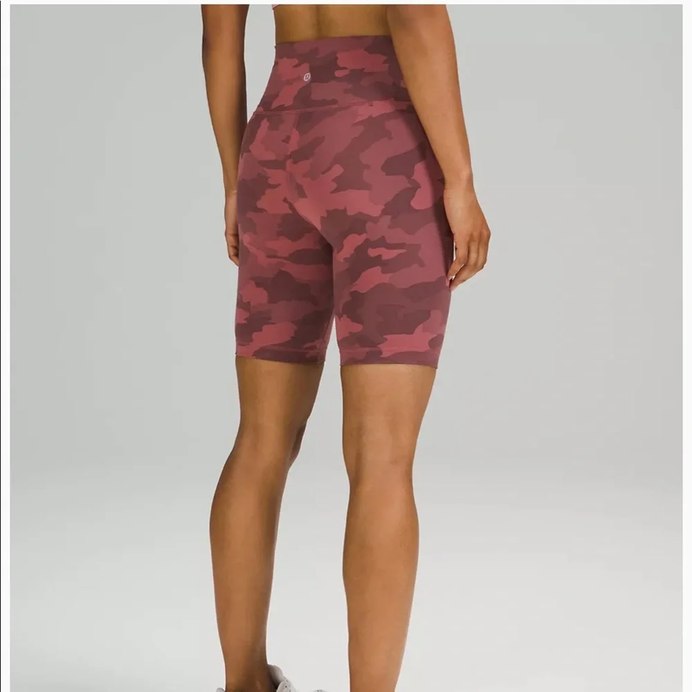 Lululemon Wunder Train Short High Rise 8